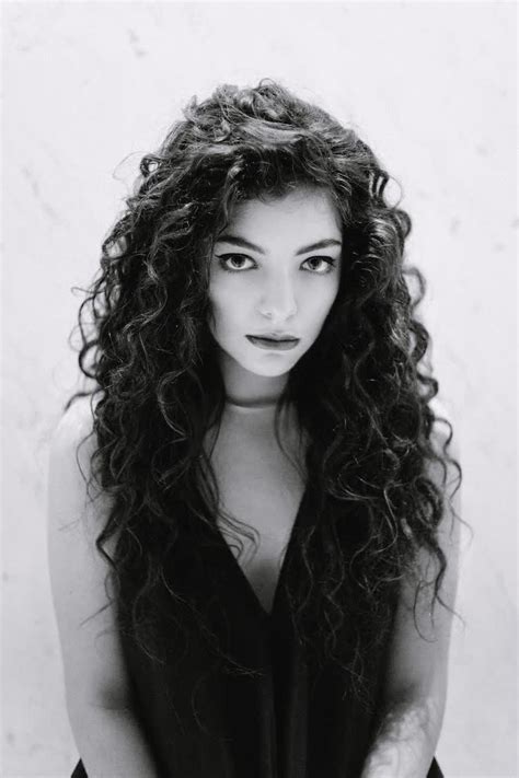 Lorde Biography, Age, Wiki, Height, Weight,。